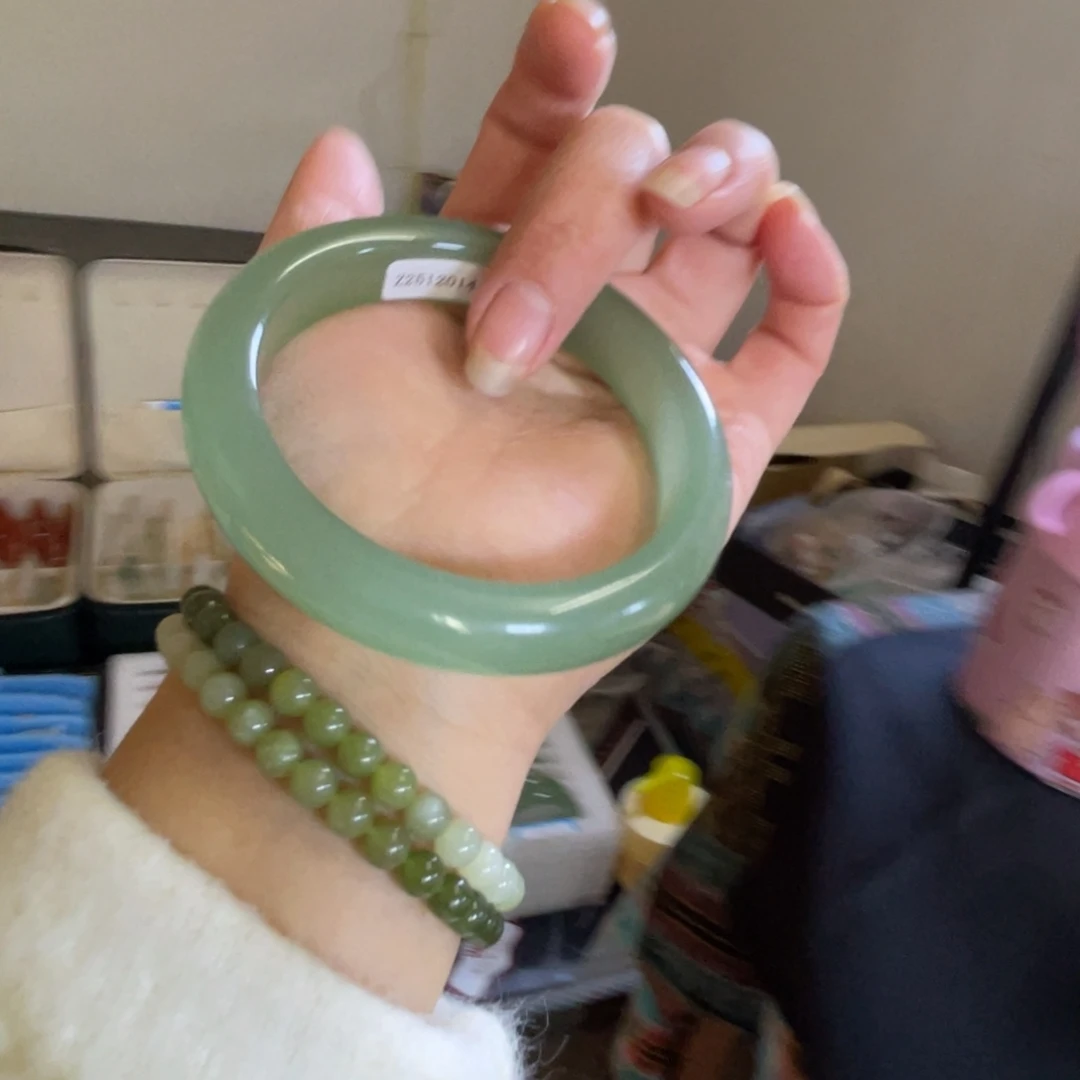 东陵石未镶嵌手镯60