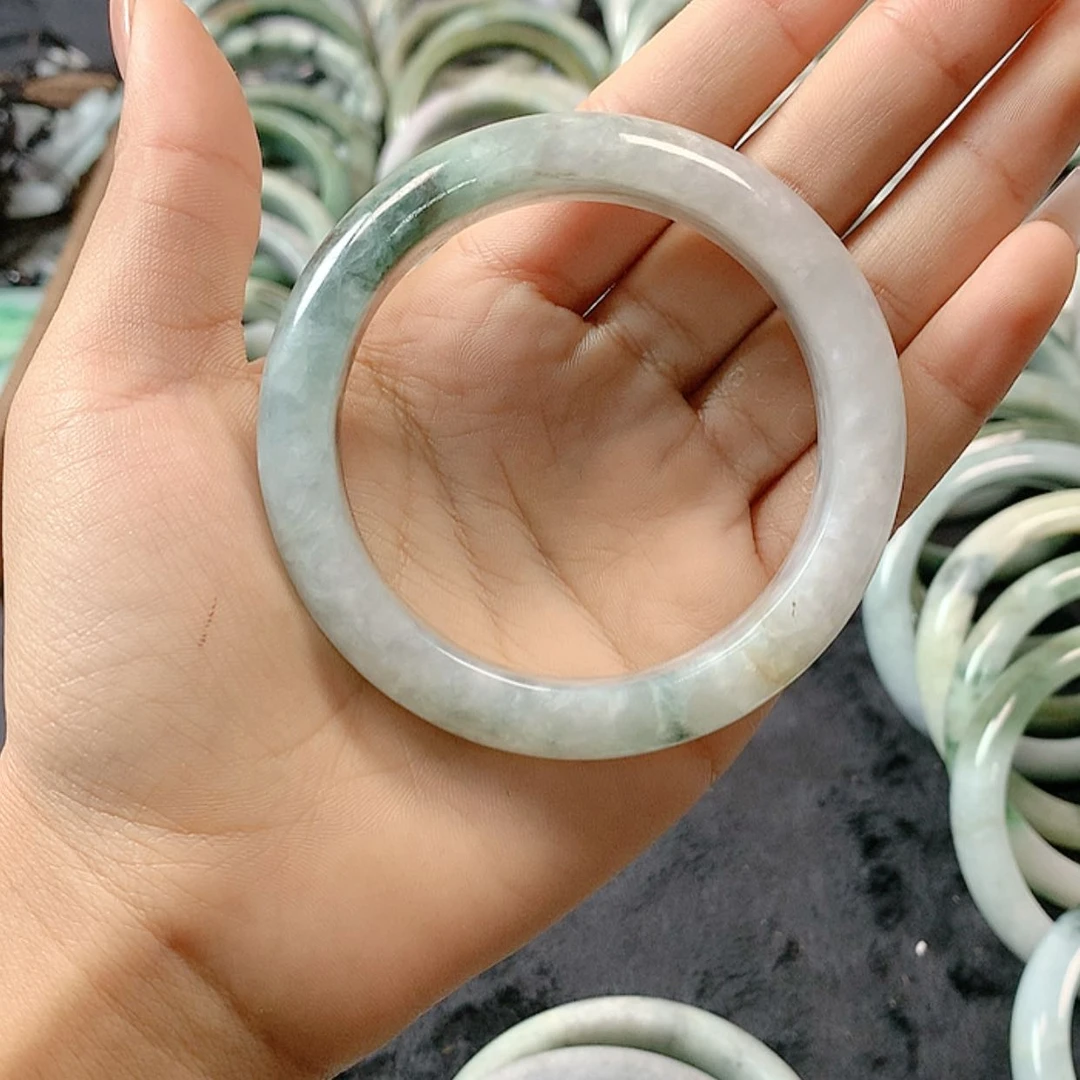 【闪购商品】颈饰未镶嵌翡翠花*子花兔子