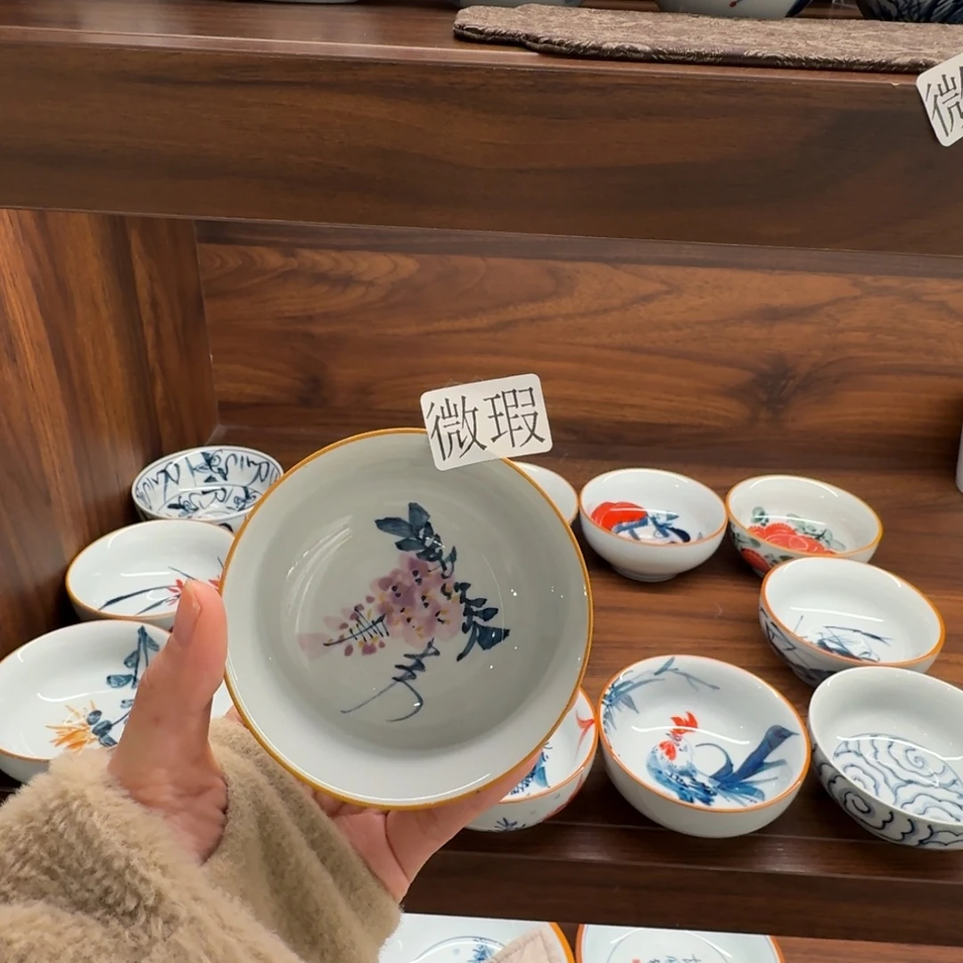 釉下手绘茶具微瑕