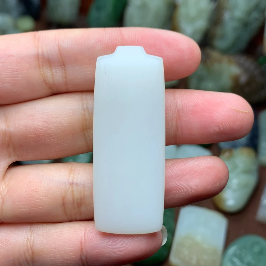 和田玉挂件未镶嵌羽*