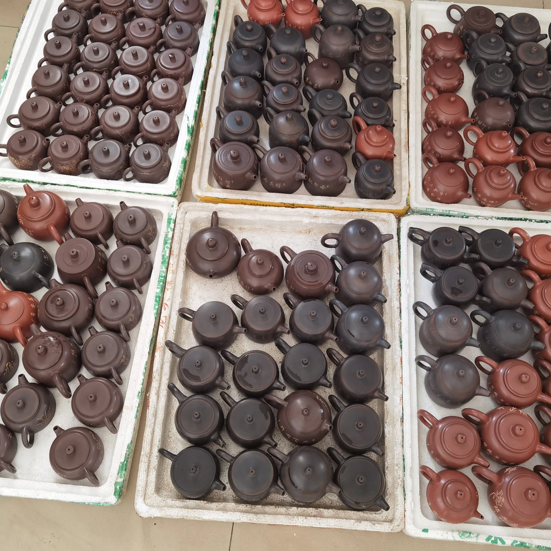 福利壶瑕疵壶，无包装，无七天无理由退换，介意勿拍，感谢配合茶壶