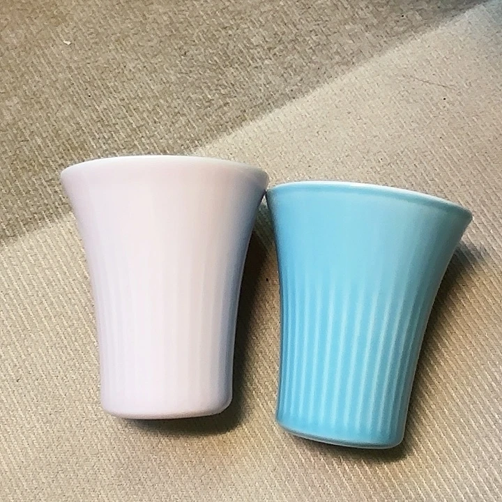 8个酒杯 颜色随机