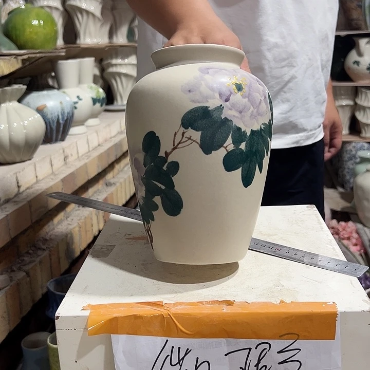 景德镇陶瓷花瓶微瑕介意勿拍