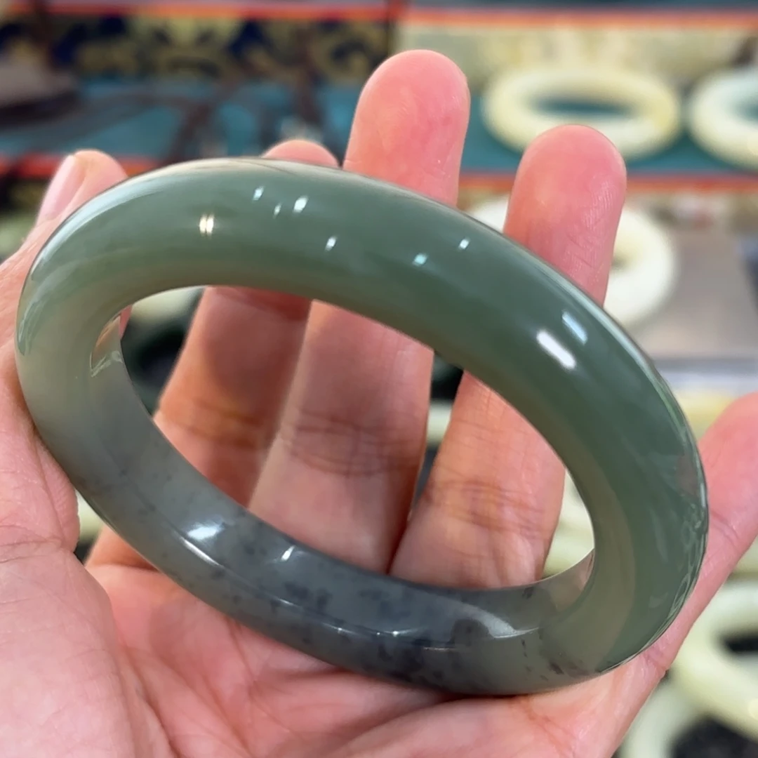 和田玉（糖玉）未镶嵌车挂