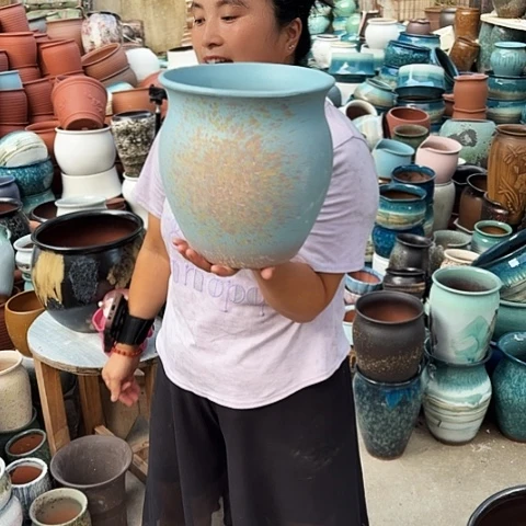 口22高23瑕疵一个盆子。