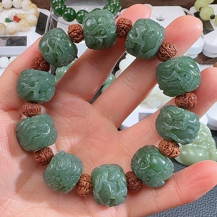 和田玉手串未镶嵌