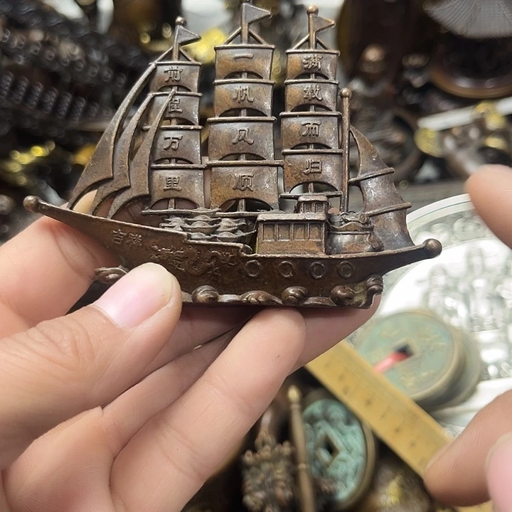 顺顺利利，铜器摆件