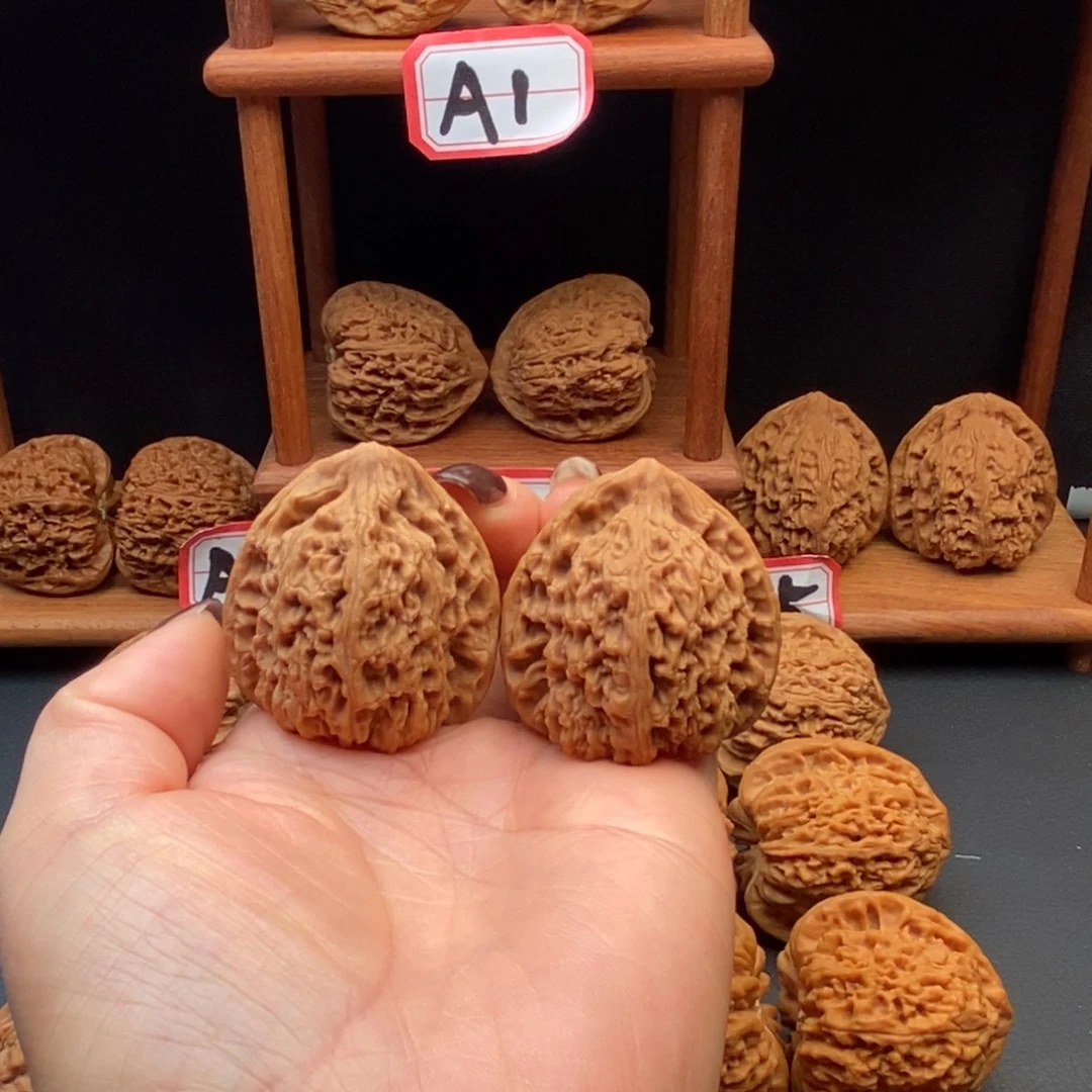 吊坠文玩核桃南疆01号38尺三角高桩全品