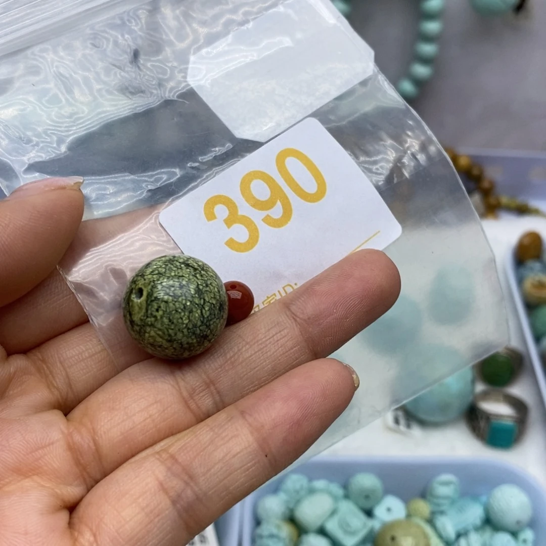 未镶嵌南红玛瑙珠宝奇石