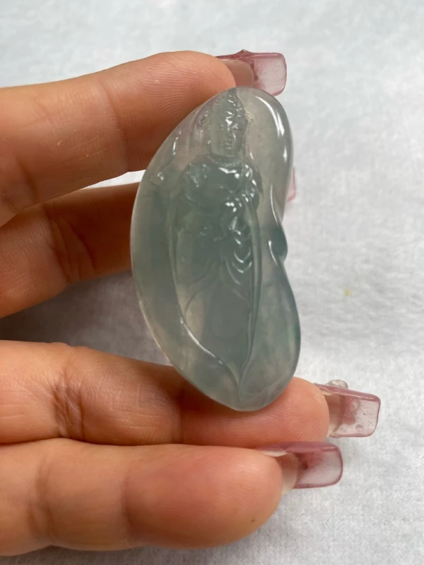 翡翠观音吊坠 天然腾冲老料翡翠冰种观音挂件