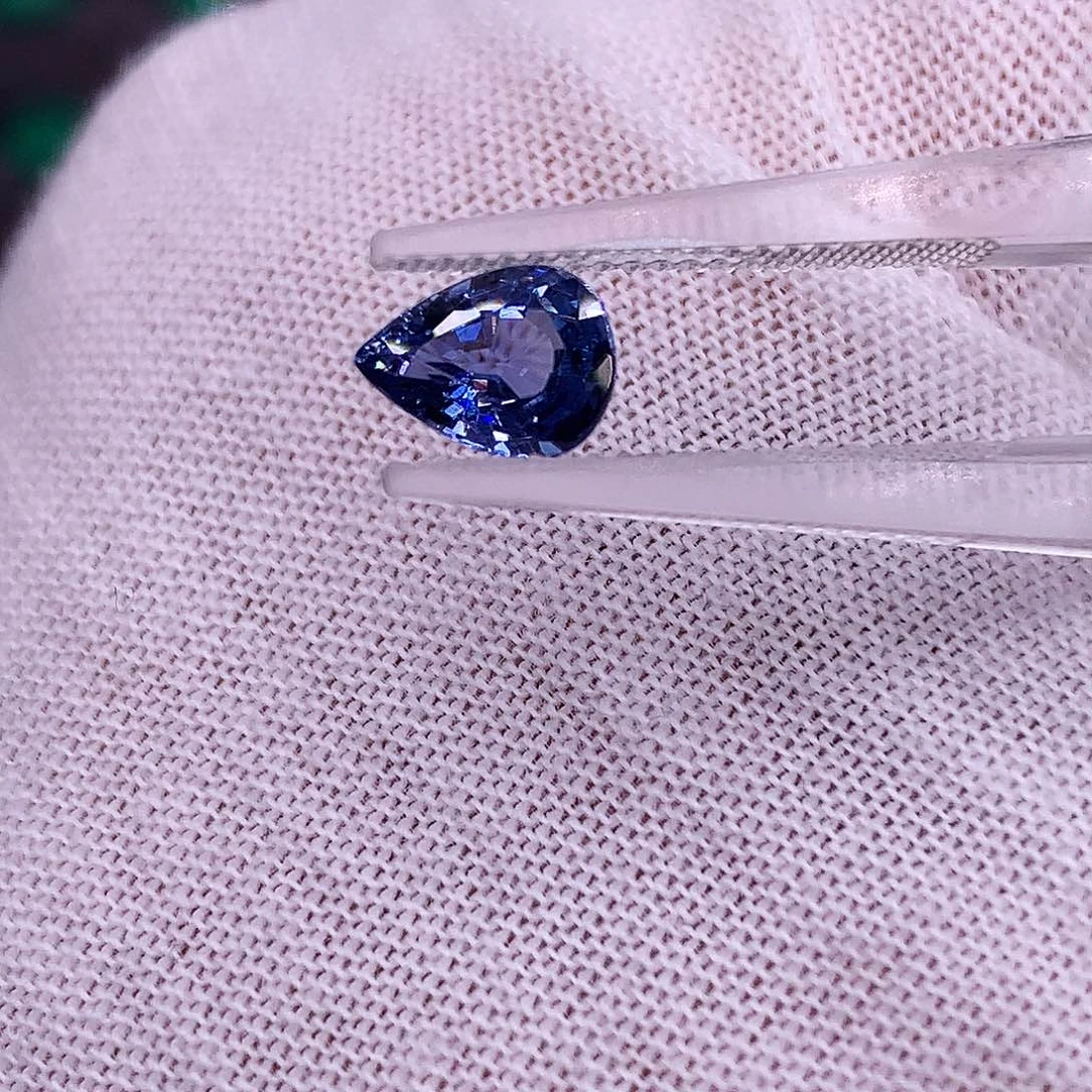 蓝宝石裸石9987786655998