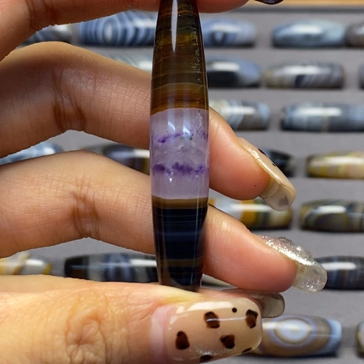 玛瑙/玉髓合金藏风蓝沁海浪花