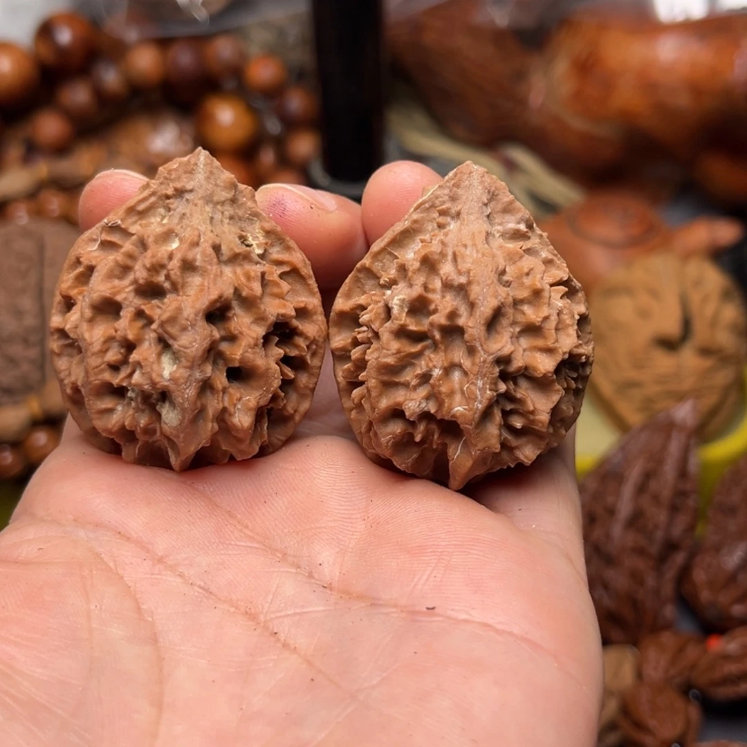 手串文玩核桃瑕疵145