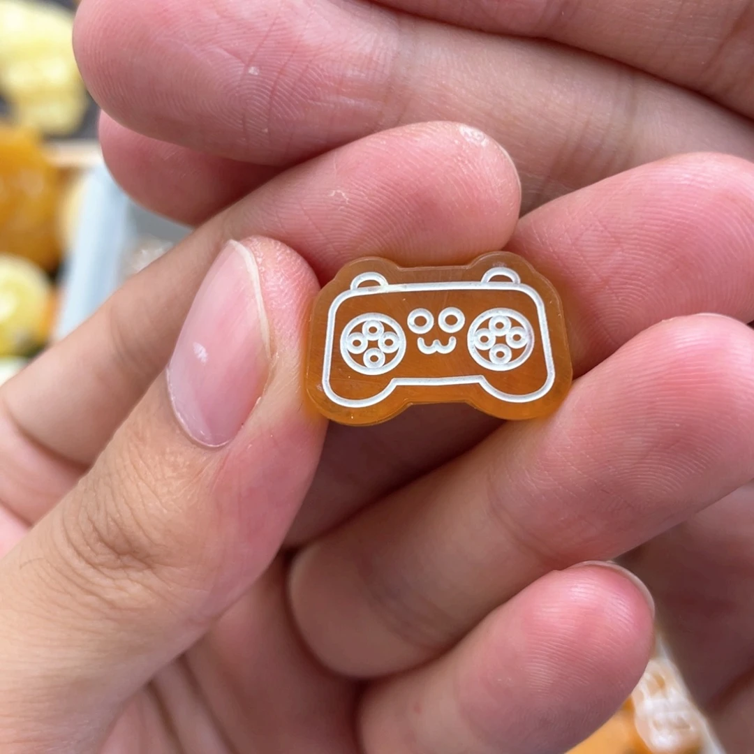 琥珀未镶嵌裸石蜜蜡