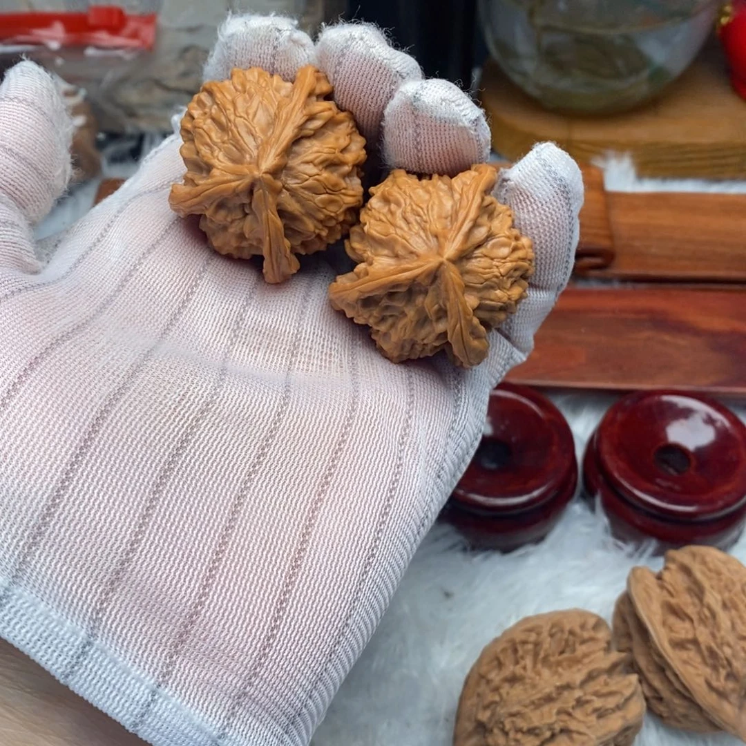 文玩核桃吊坠38尺寸盘山三棱