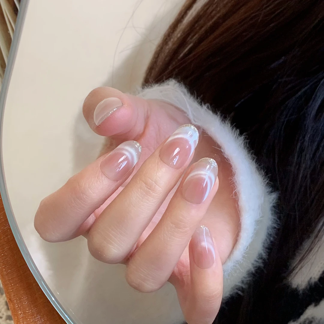 （现）爵迹猫眼微笑法式纯欲显白A142（火爆款）高级穿戴美甲