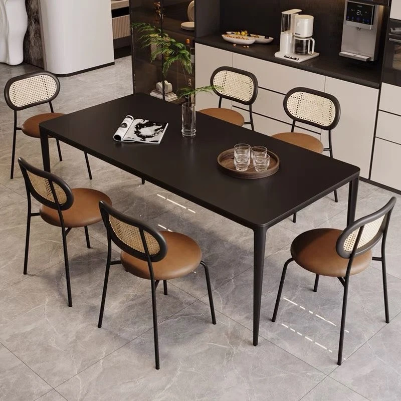 意式极简铝合金岩板餐桌椅组合现代简约家用小户型纯黑伸缩饭桌子