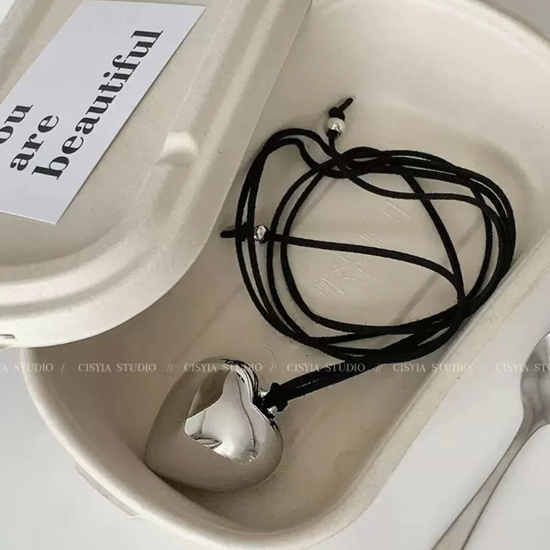 钛钢亚克力吊坠 韩国博主fever同款爱心吊坠2025新款链气质高级感