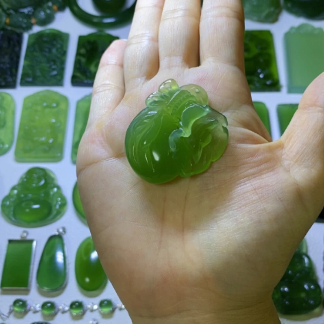 【闪购商品】未镶嵌蛇纹石玉颈饰✨️**