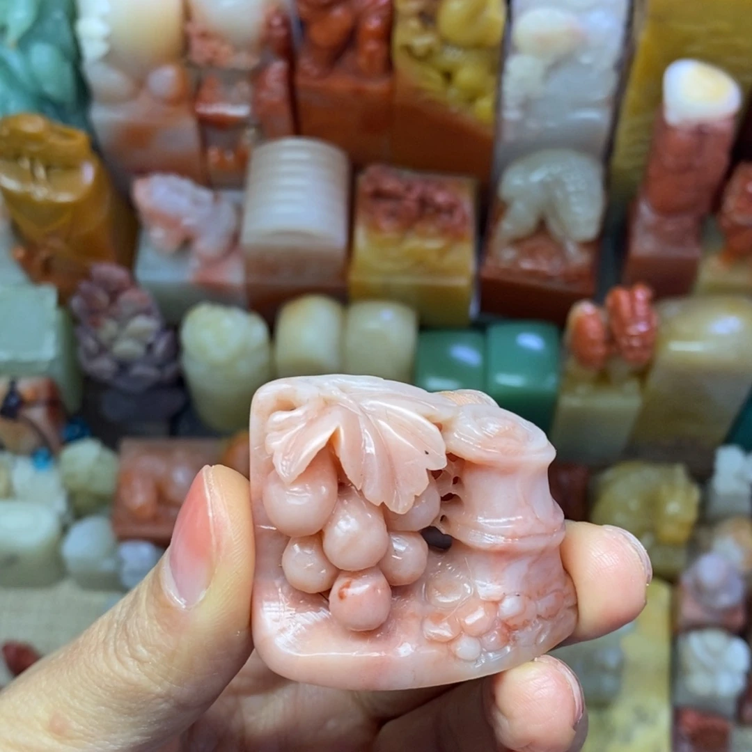 寿山石印石老挝石