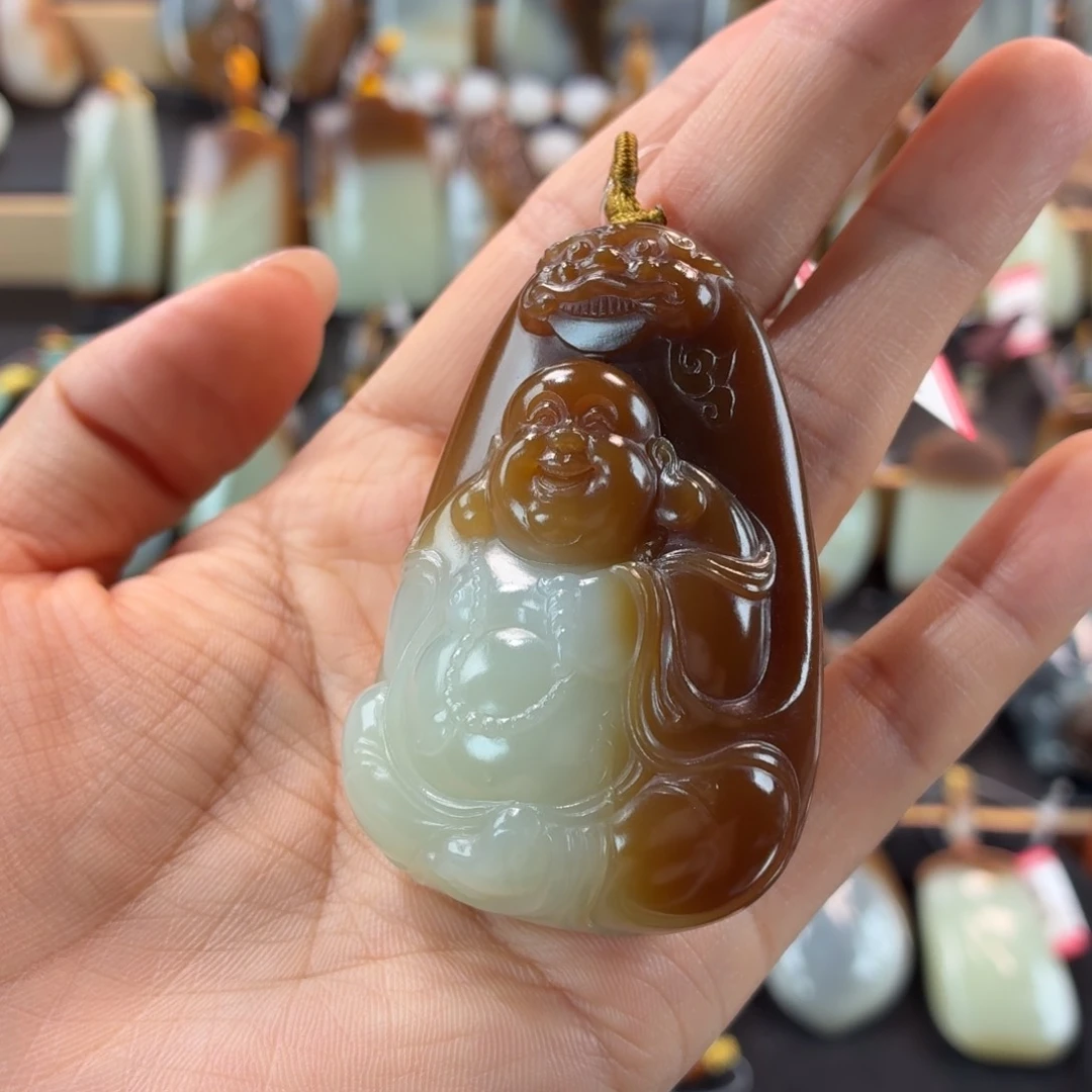 和田玉未镶嵌颈饰