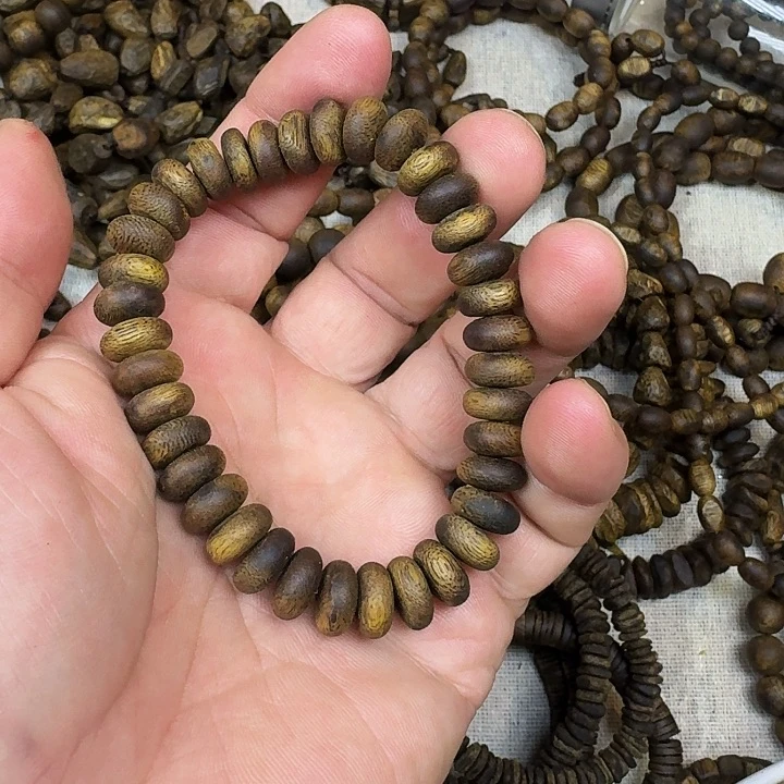 沉香沉香碎屑+高油脂算盘珠单圈8克加