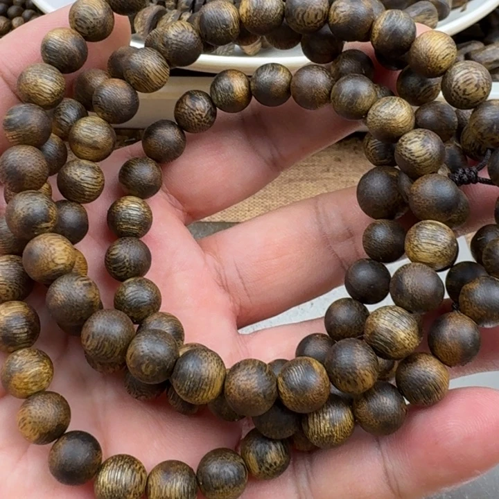 亲***宁手串沉香张勺子手串26克加