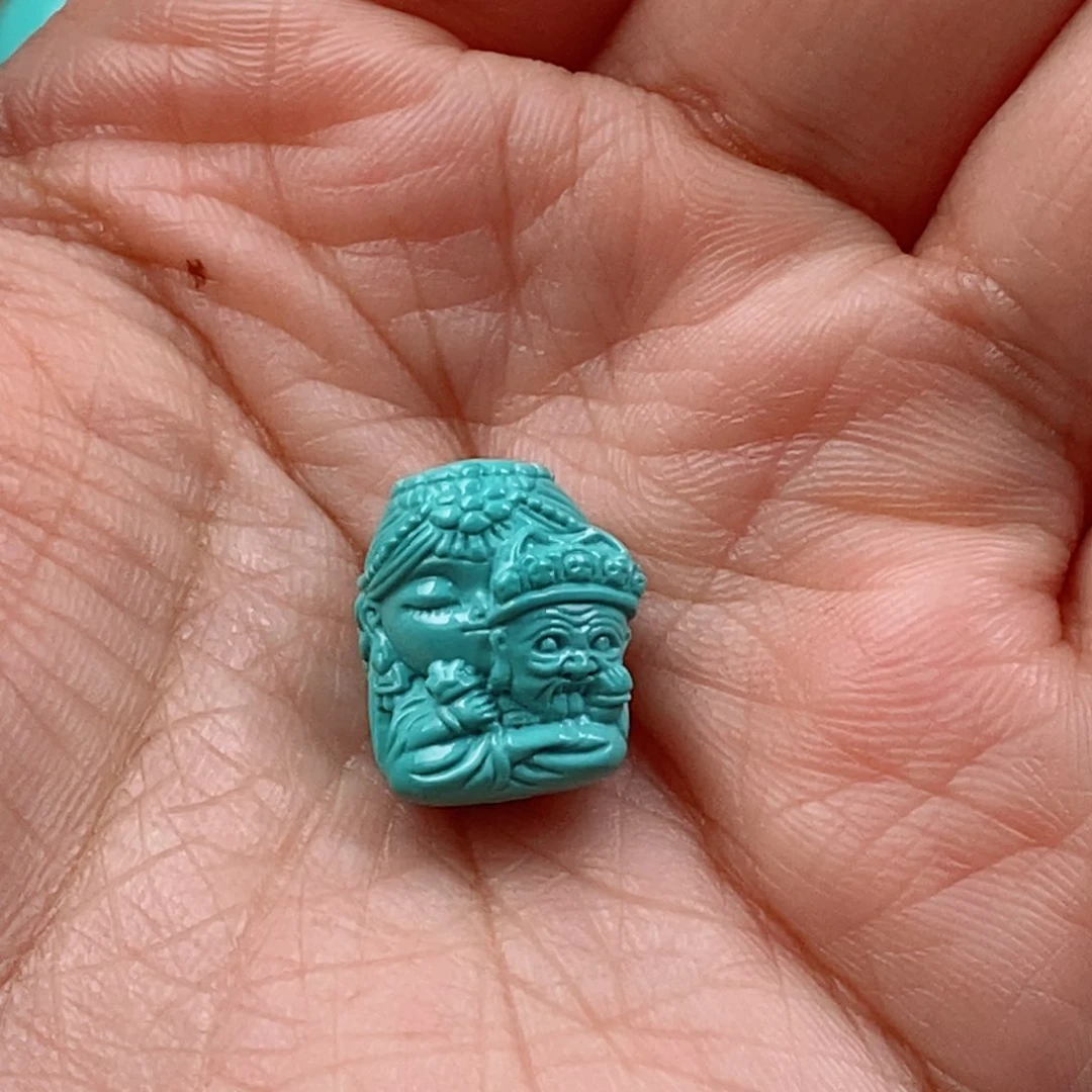绿松石配饰未镶嵌
