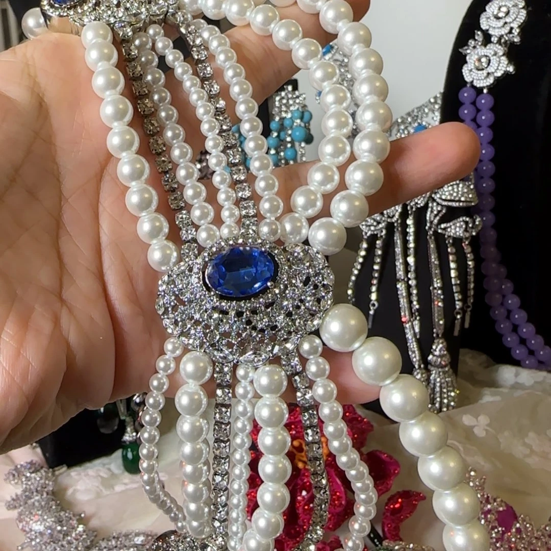 跑***琉璃纯铜合金项链