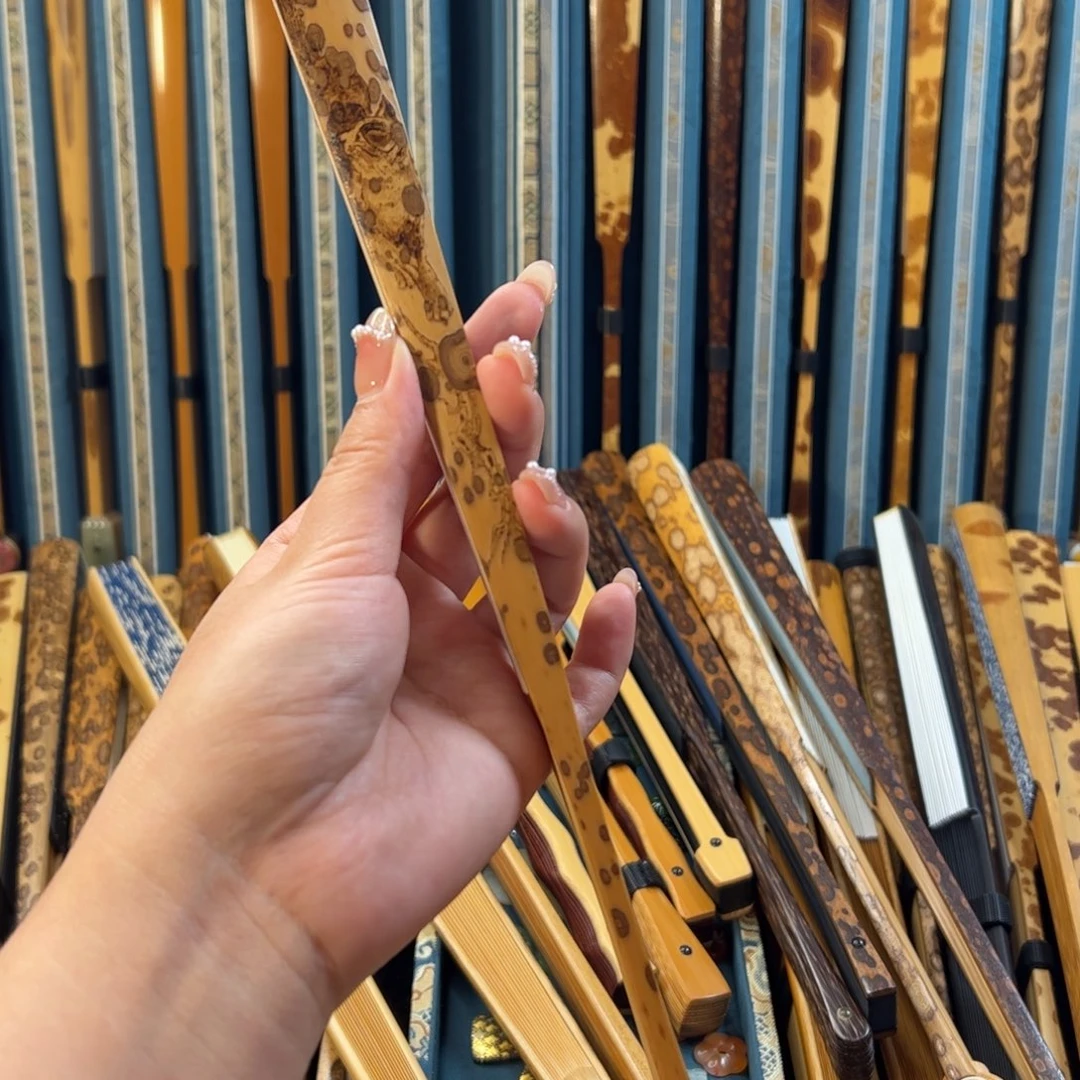 阳***人扇子折扇折扇折扇