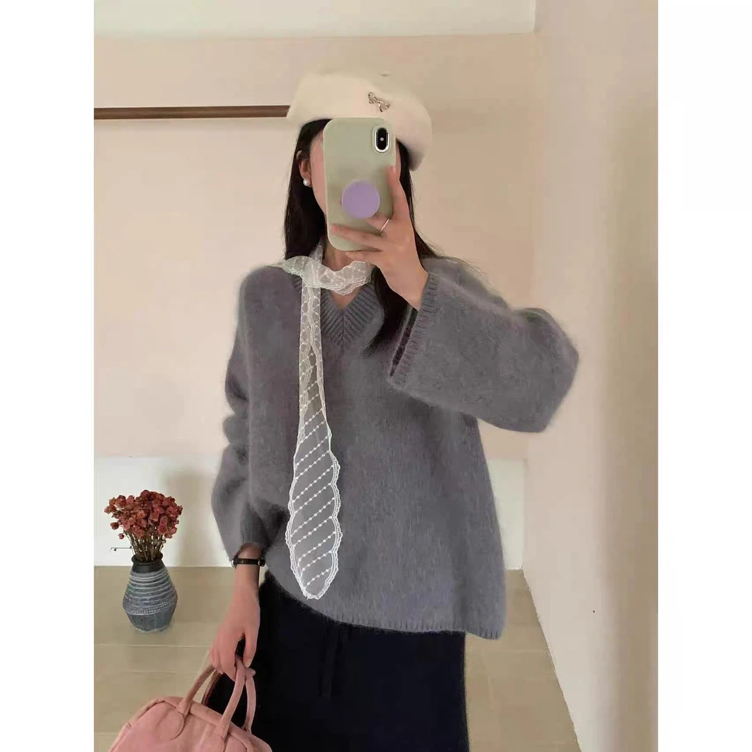 V领套头兔绒毛衣松弛感