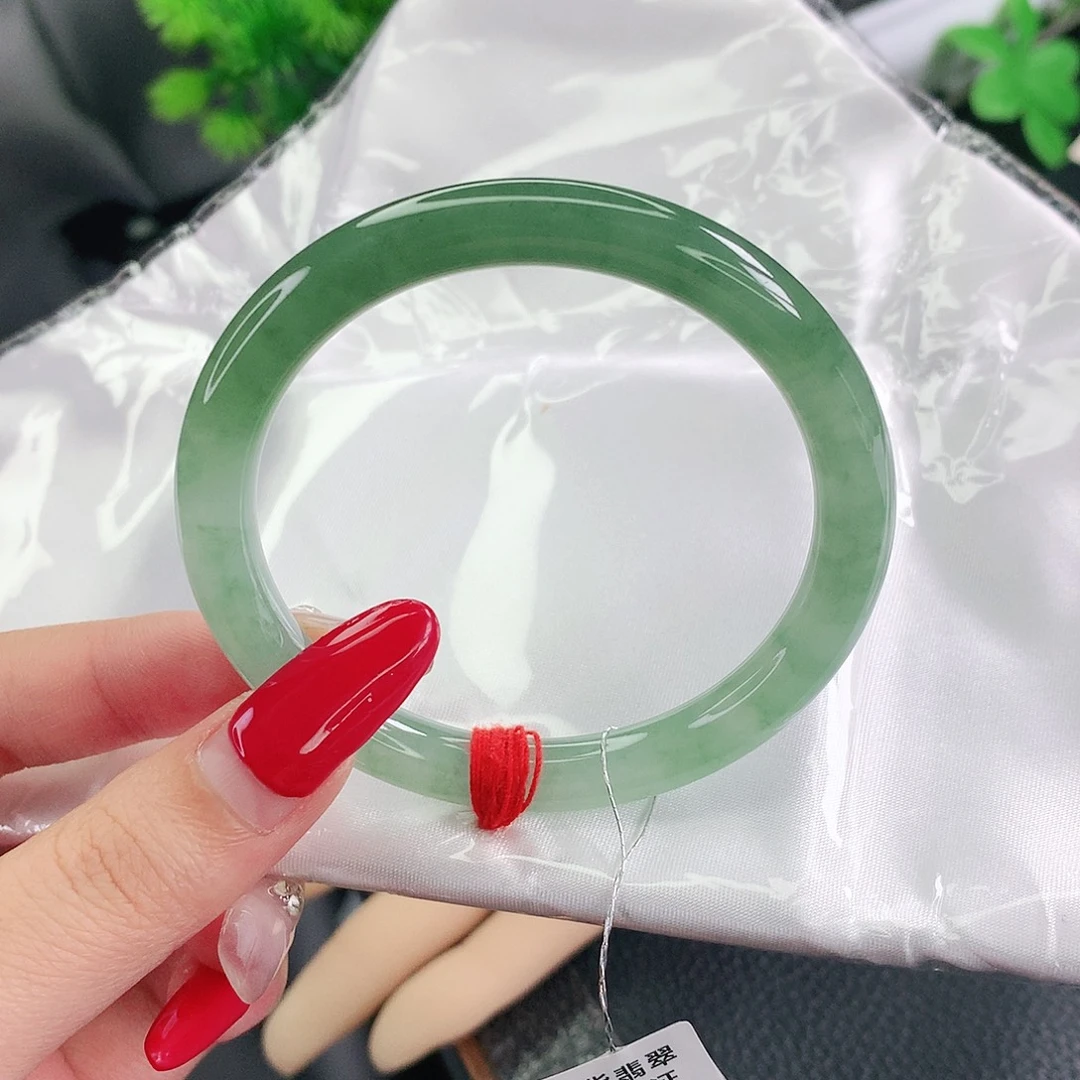 未镶嵌手镯翡翠53圈