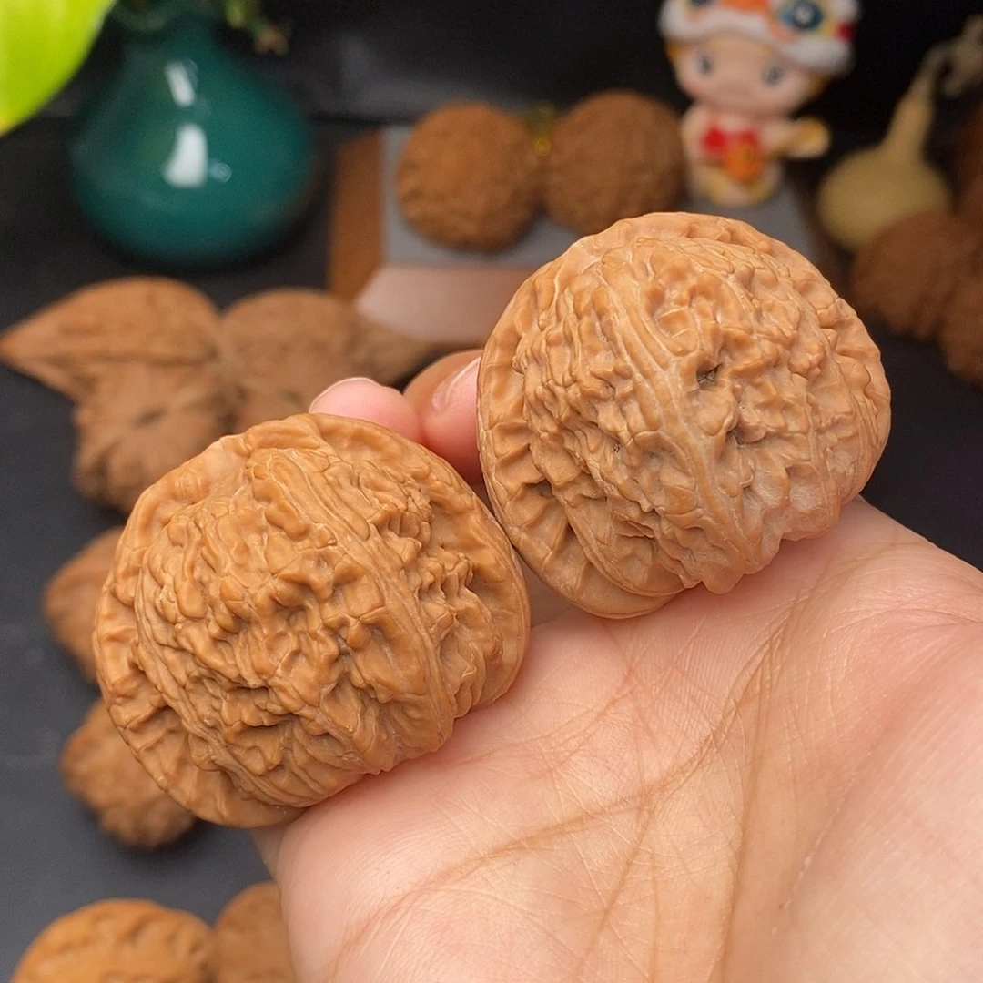 把件文玩核桃球白全品42