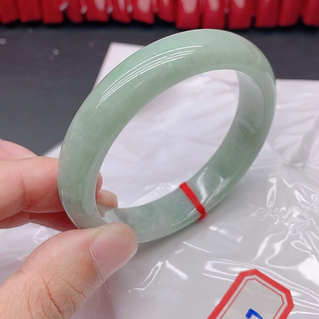 非金属无翡手镯077777777
