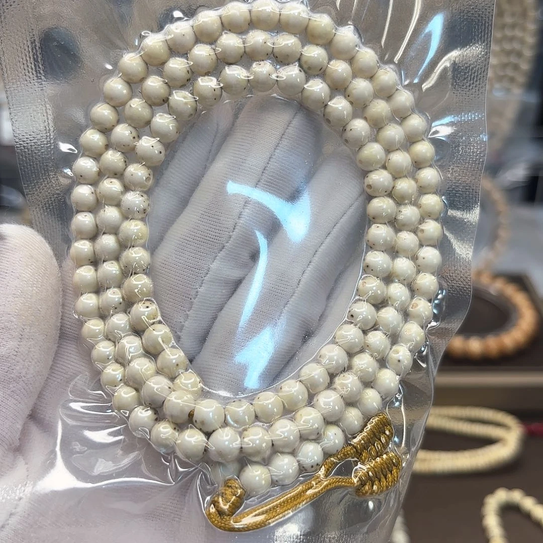 星月菩提吊坠头货头条骨瓷白6*6正月三分之二干净留白小细星