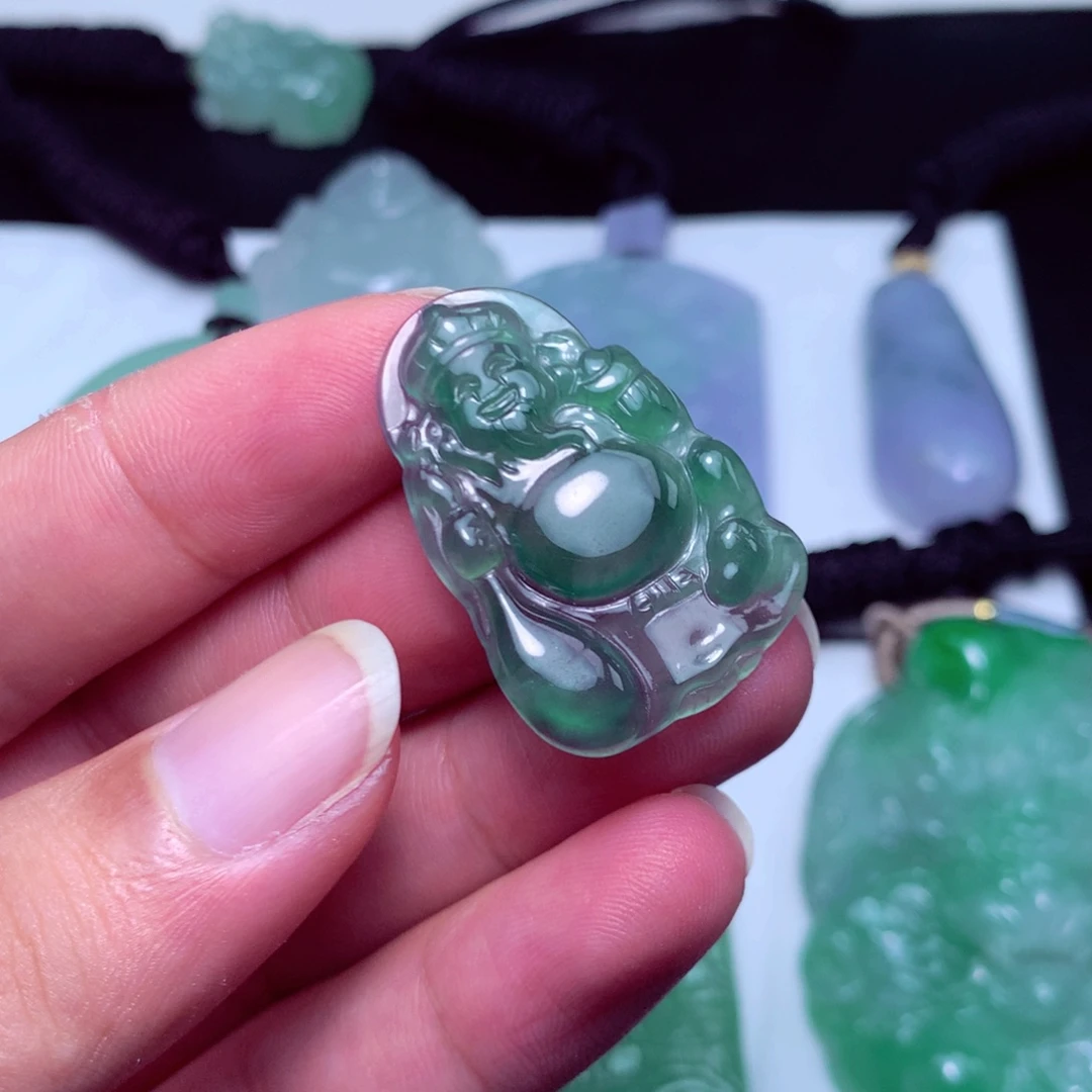 翡翠未镶嵌颈饰天然a货翡翠