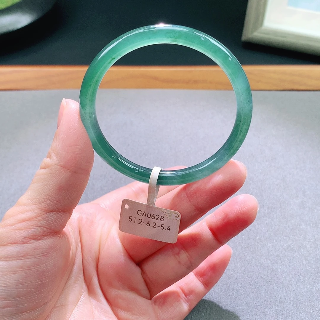 翡翠未镶嵌手镯天然翡翠手镯a货