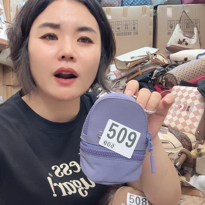 PVC包包包包包包吧