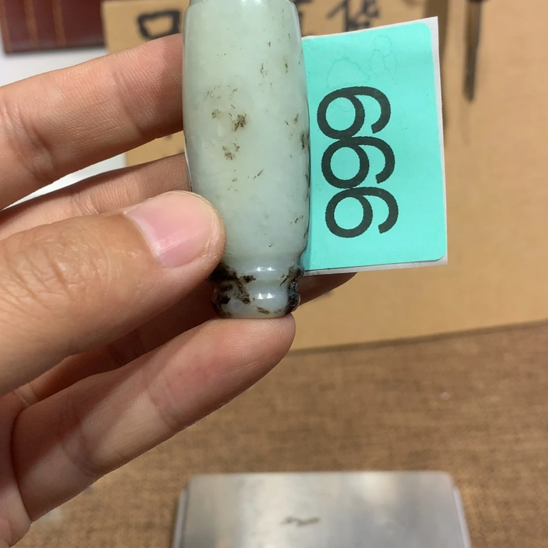 和田玉（糖玉）未镶嵌颈饰