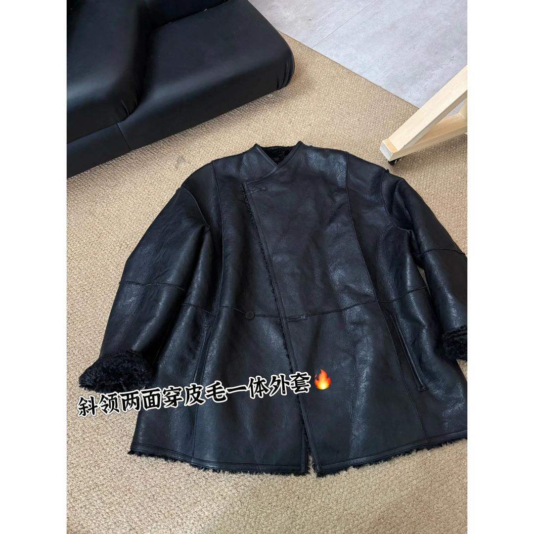 2025冬款新品【设计师款  斜领正反两面穿皮毛一体外套】