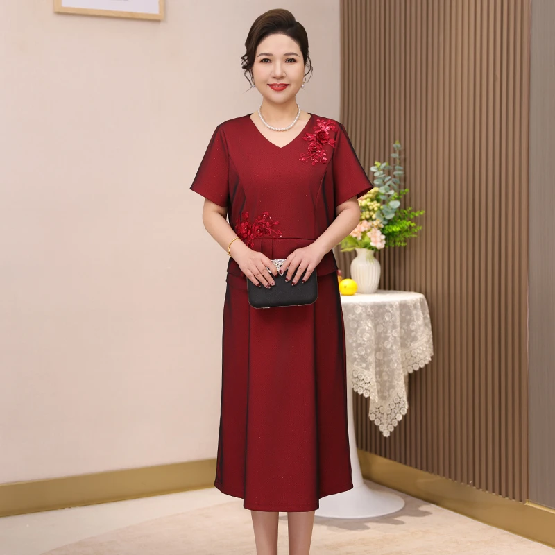 中年妈妈婆婆夏装新款结婚宴会礼服连衣裙假两件高级感酒红色裙子