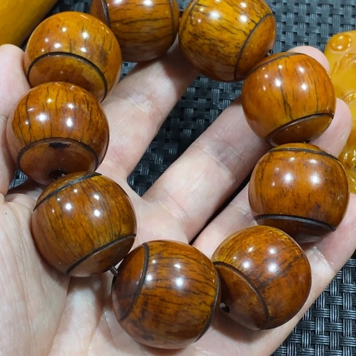 滴血莲花菩提吊坠