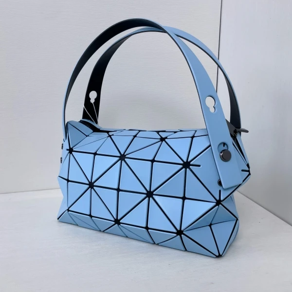 三宅一生/95新/包包/250702LT0017/C18977046716