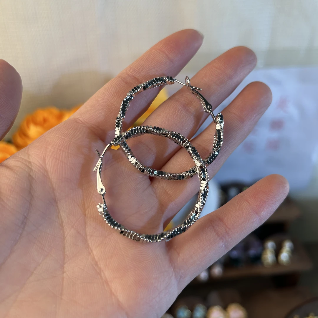 铜合金耳饰 【8734】韩国气质大耳圈轻奢时尚设计感耳环欧美耳饰