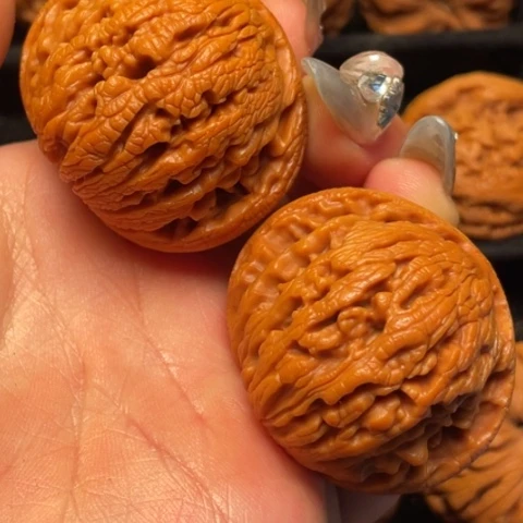 文玩核桃吊坠秦岭山脉核桃