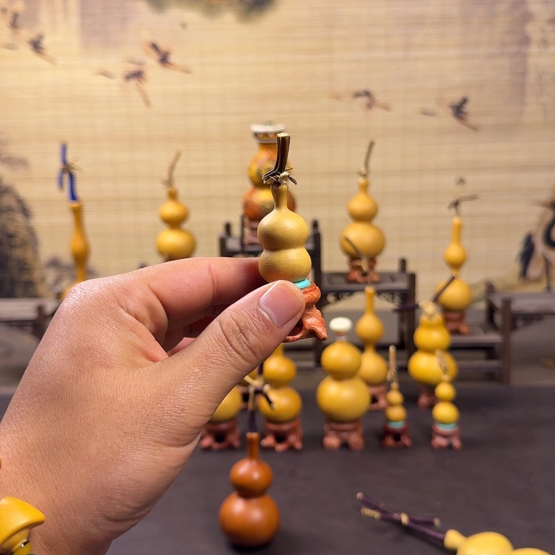 星***星天然小葫芦手把件