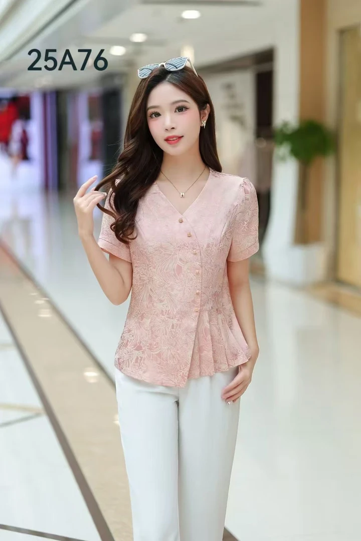 宽松型轻职风口袋女装蕾丝女装时尚百搭单件上衣
