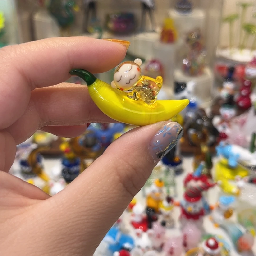 琉璃手工艺品香蕉猴