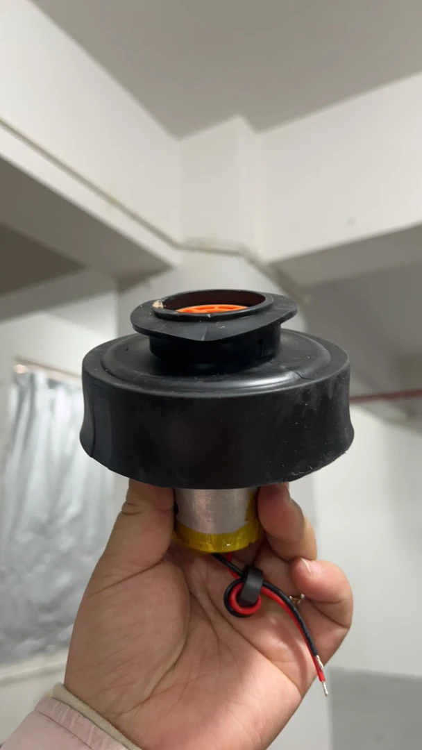 黑色吸尘器风扇配件1个