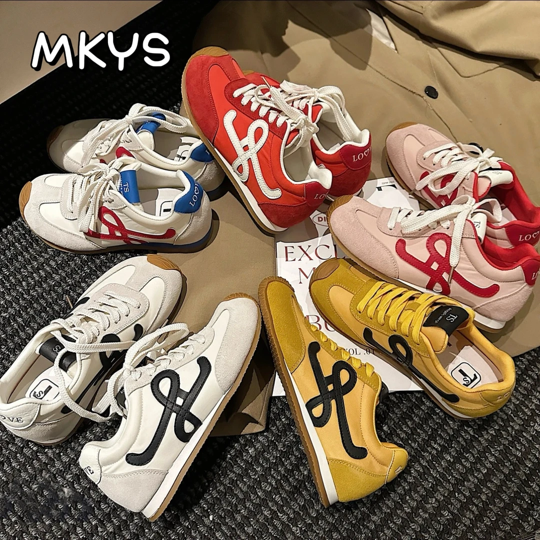 MKYS休闲阿甘鞋2025新款复古运动女鞋平底系带真皮德训鞋女